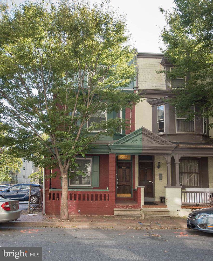 708 11TH Street - Photo 1 708 11TH Street - Photo 1