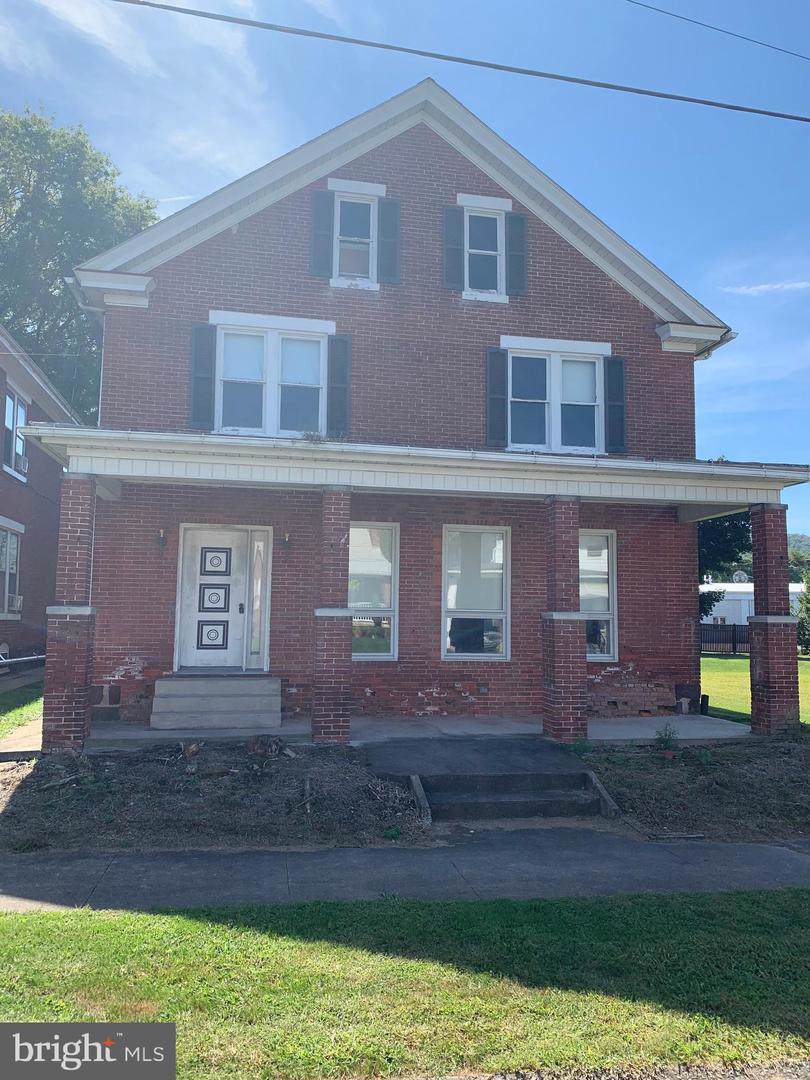 636 Union Street - Photo 1