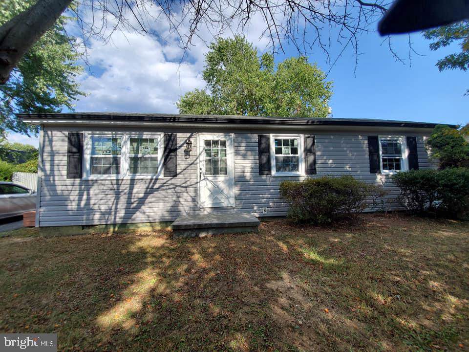 615 Massanutten Avenue - Photo 1