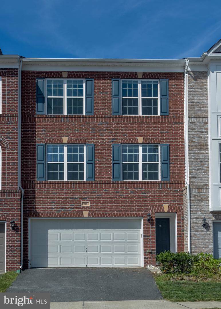 41589 Broxbourne Terrace - Photo 1