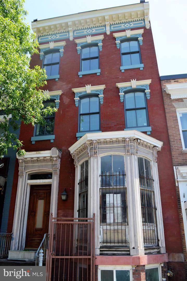 1913 9TH Street - Photo 1