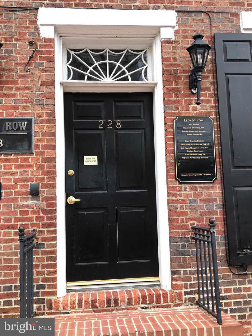 228 Washington Street - Photo 1