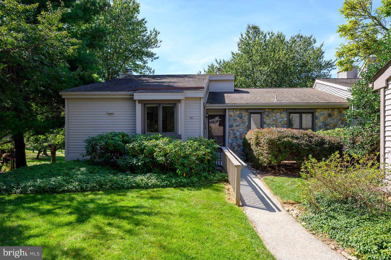 701 Inverness Drive - Photo 1