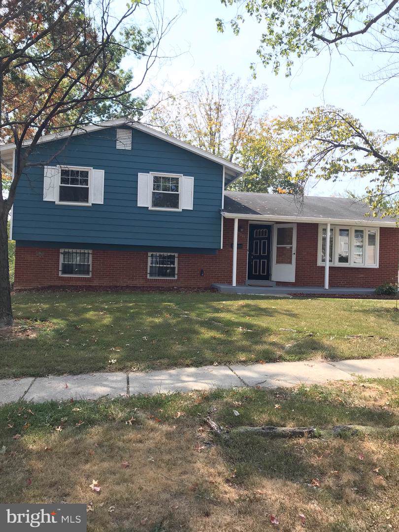 6507 Oak Street - Photo 1