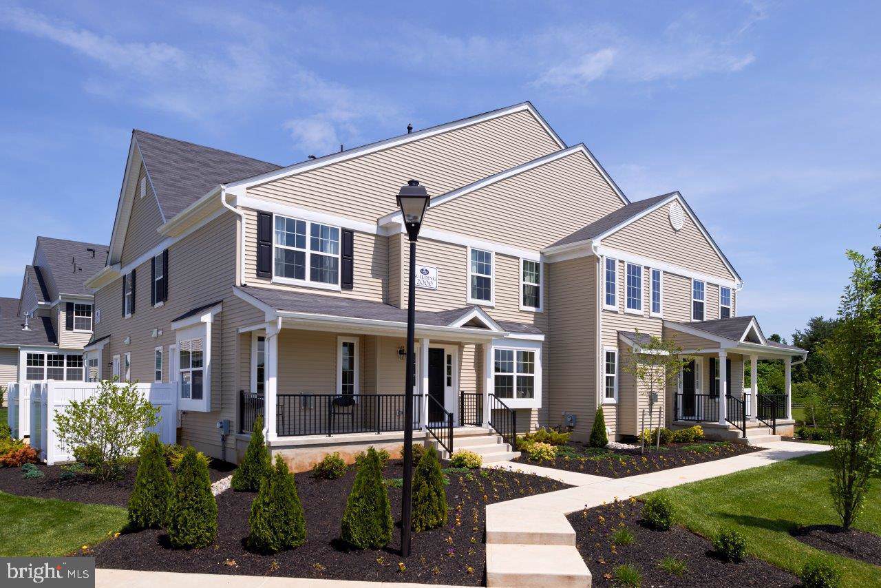 1001 Lexington Mews - Photo 1