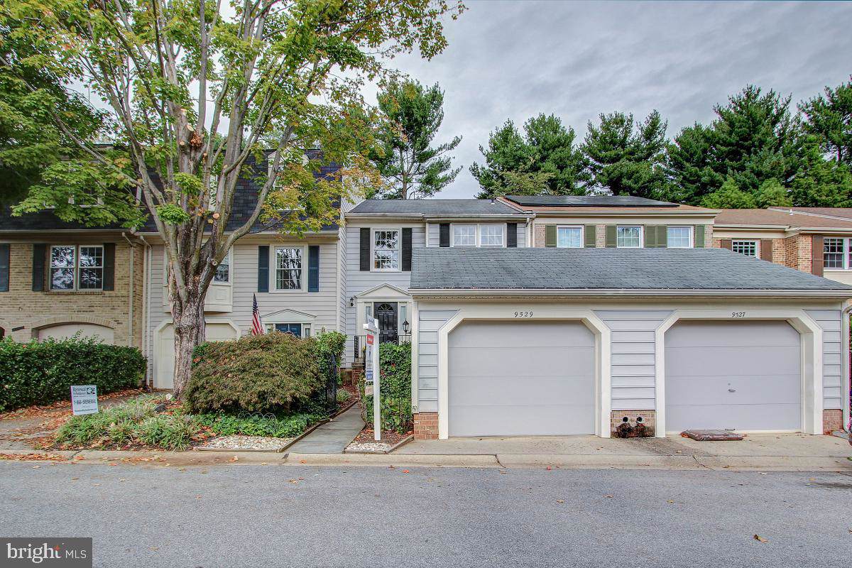 9529 Duffer Way - Photo 1