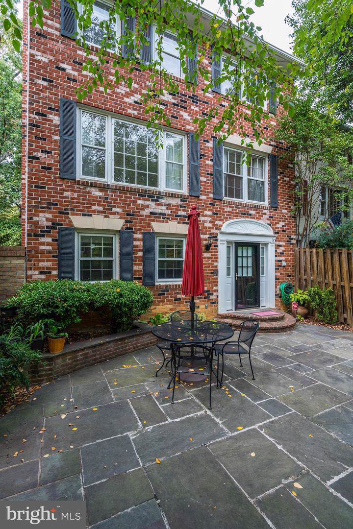 5121 12TH Road - Photo 1