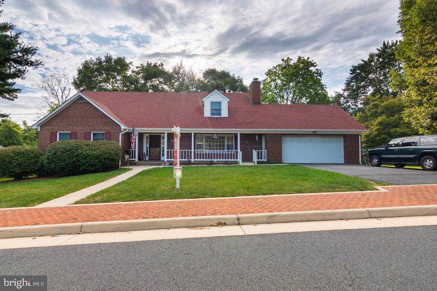 116 Woodberry Road - Photo 1