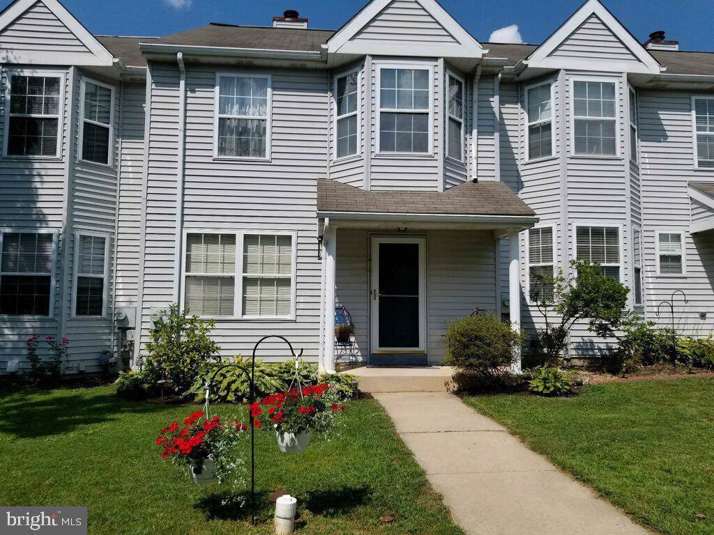 219 Thia Court - Photo 1