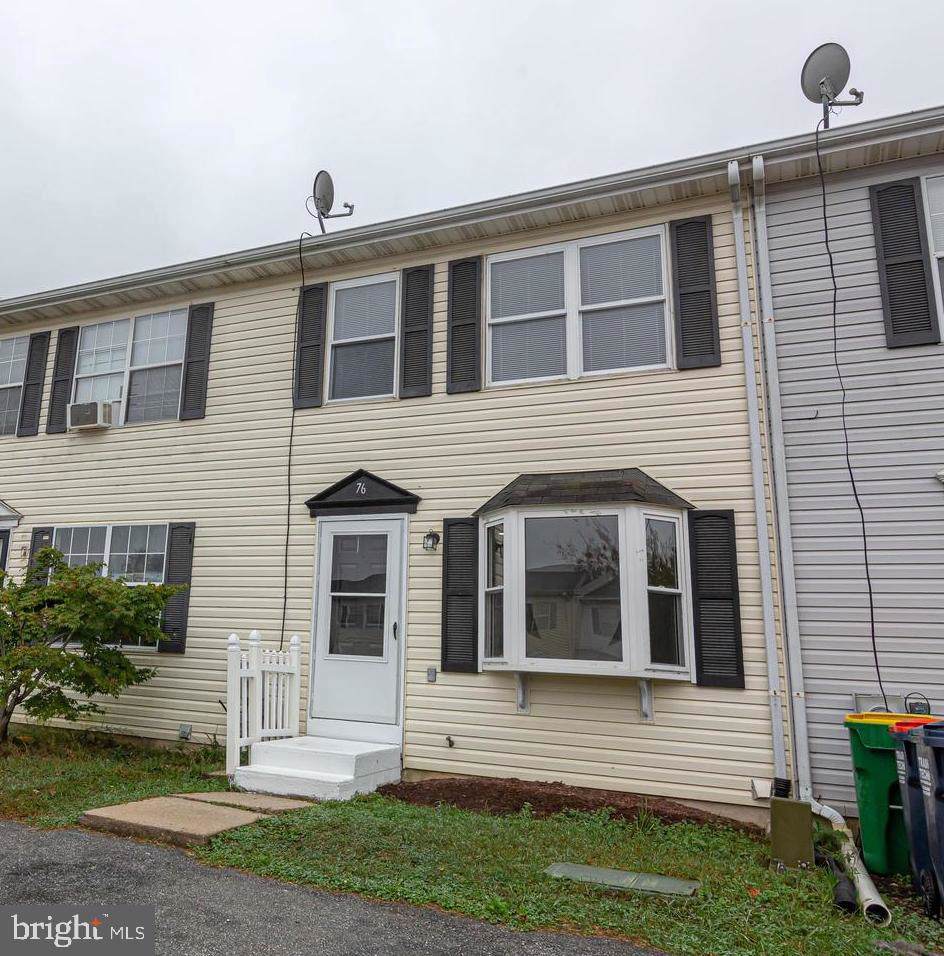 76 Cole Boulevard - Photo 1