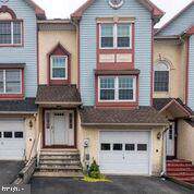524 Upland Street - Photo 1