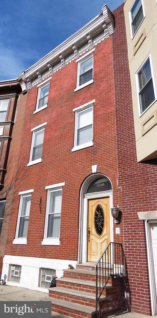 1509 Christian Street - Photo 1