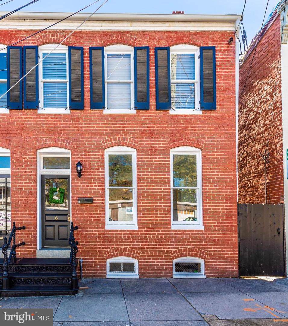 6 4TH Street - Photo 1