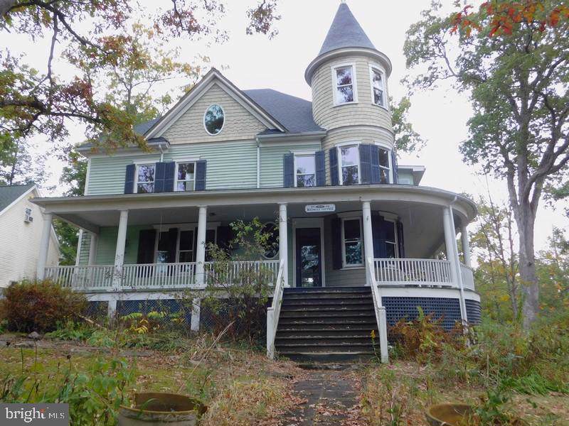 912 Allegheny - Photo 1