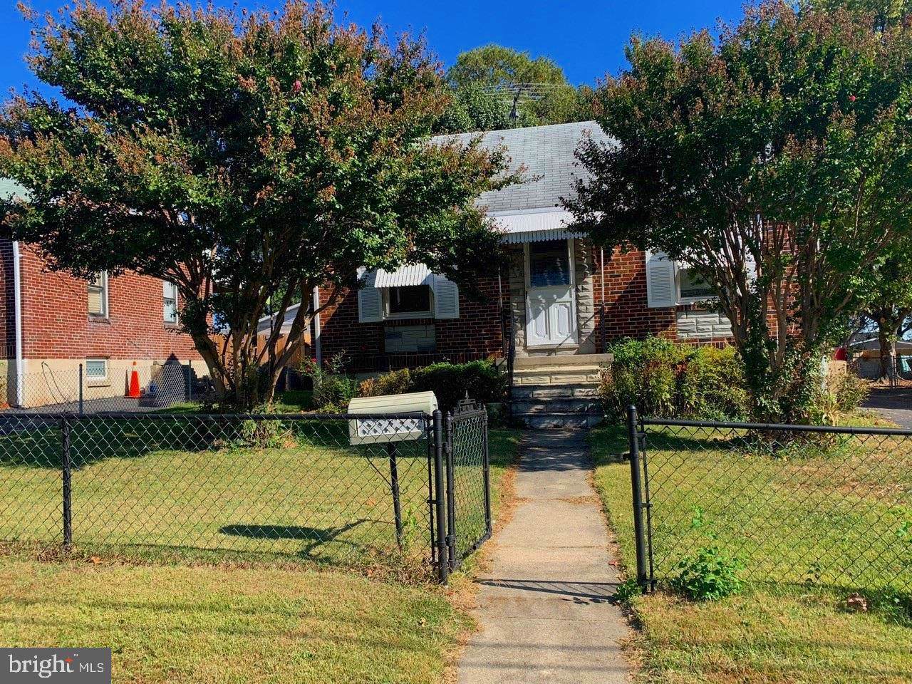 1126 Stephen Drive - Photo 1