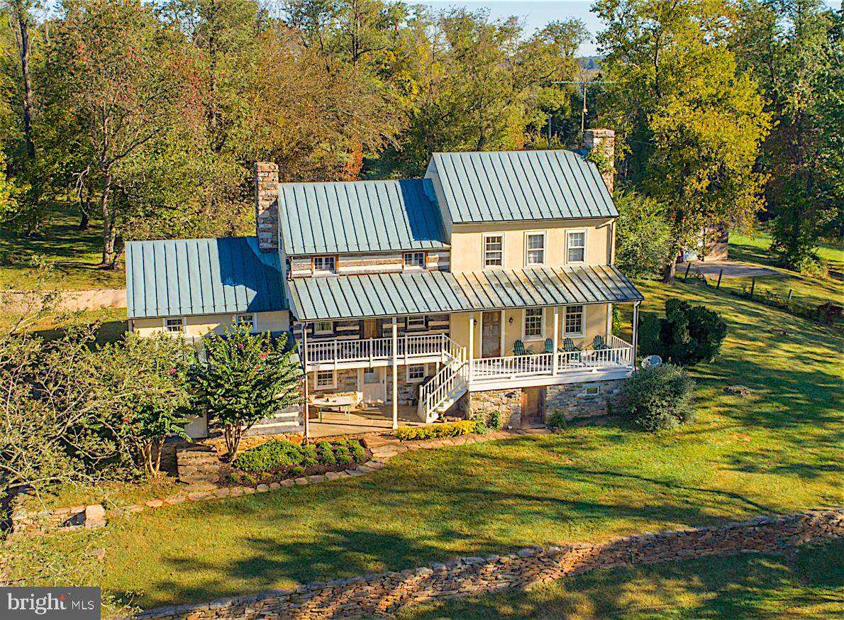 19923 Woodtrail Road - Photo 1
