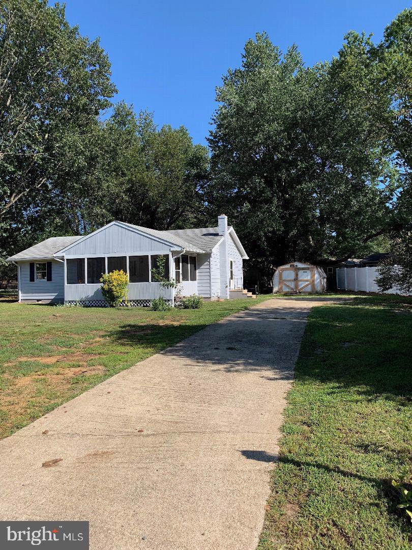104 Woodstock Road - Photo 1