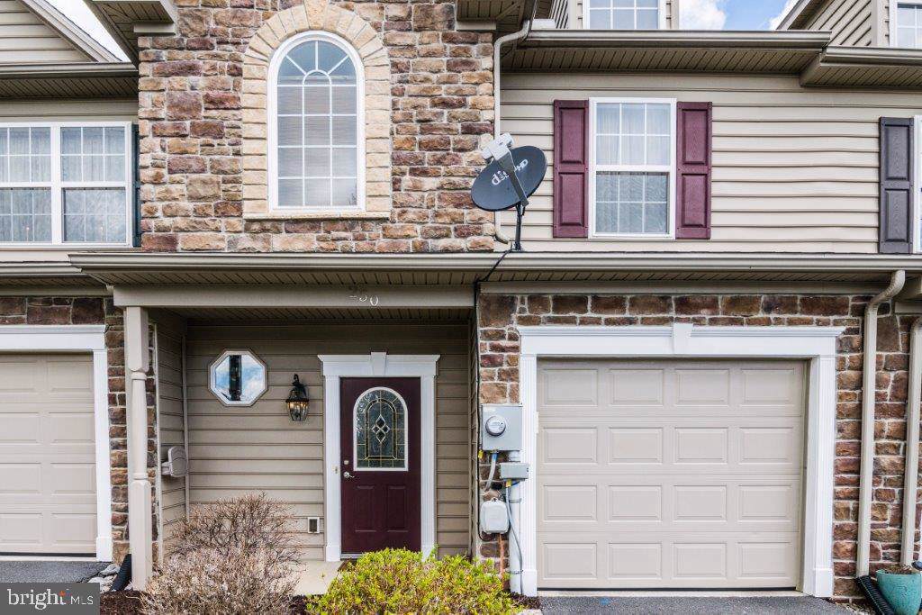 250 Whitley Drive - Photo 1