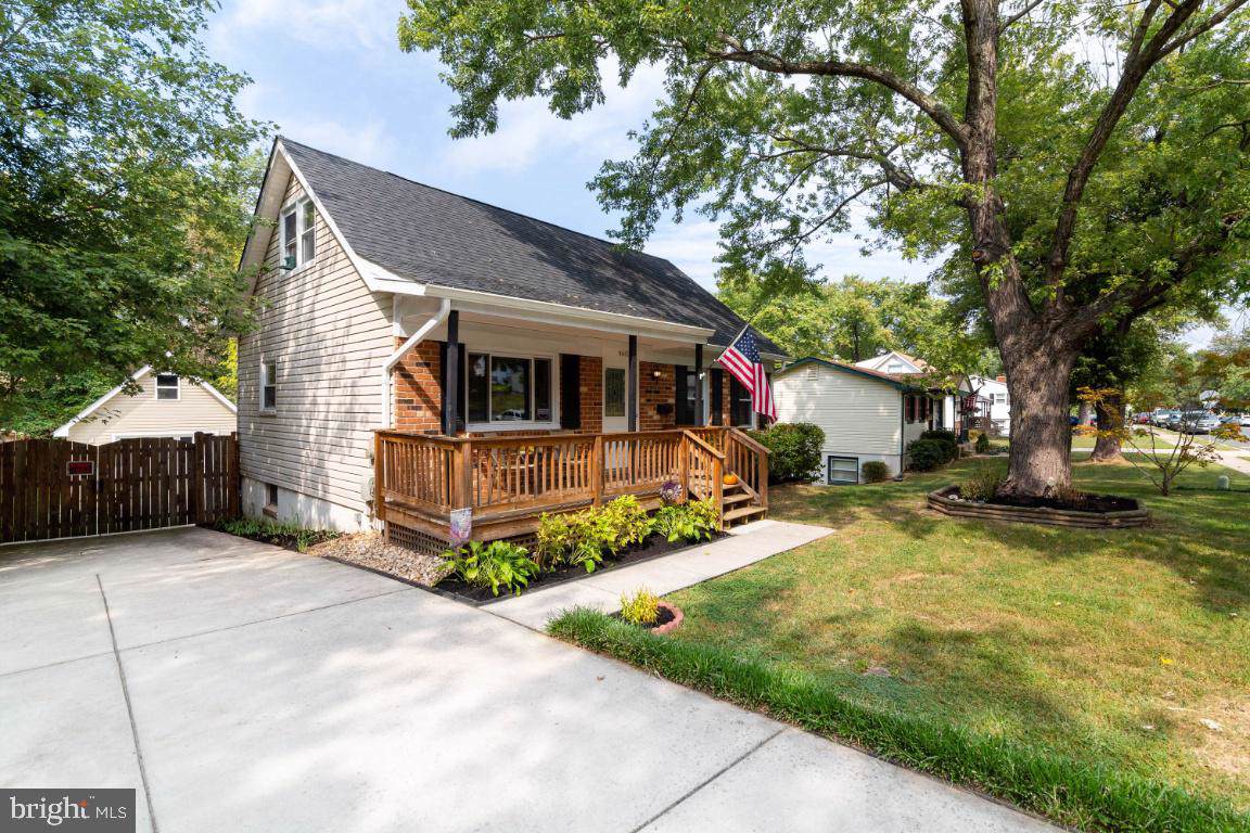 4602 Kenwood Drive - Photo 1