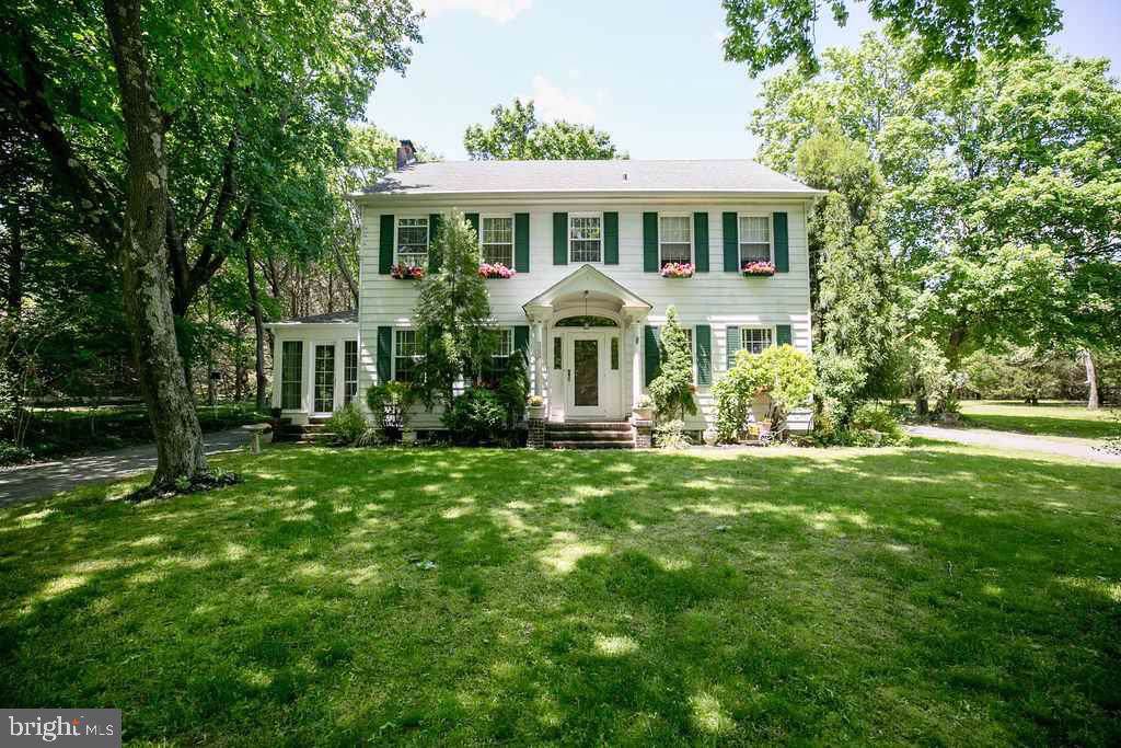 341 New York Road - Photo 1