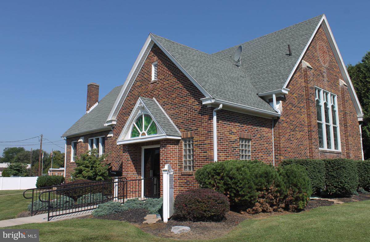 10 Belvedere Street - Photo 1