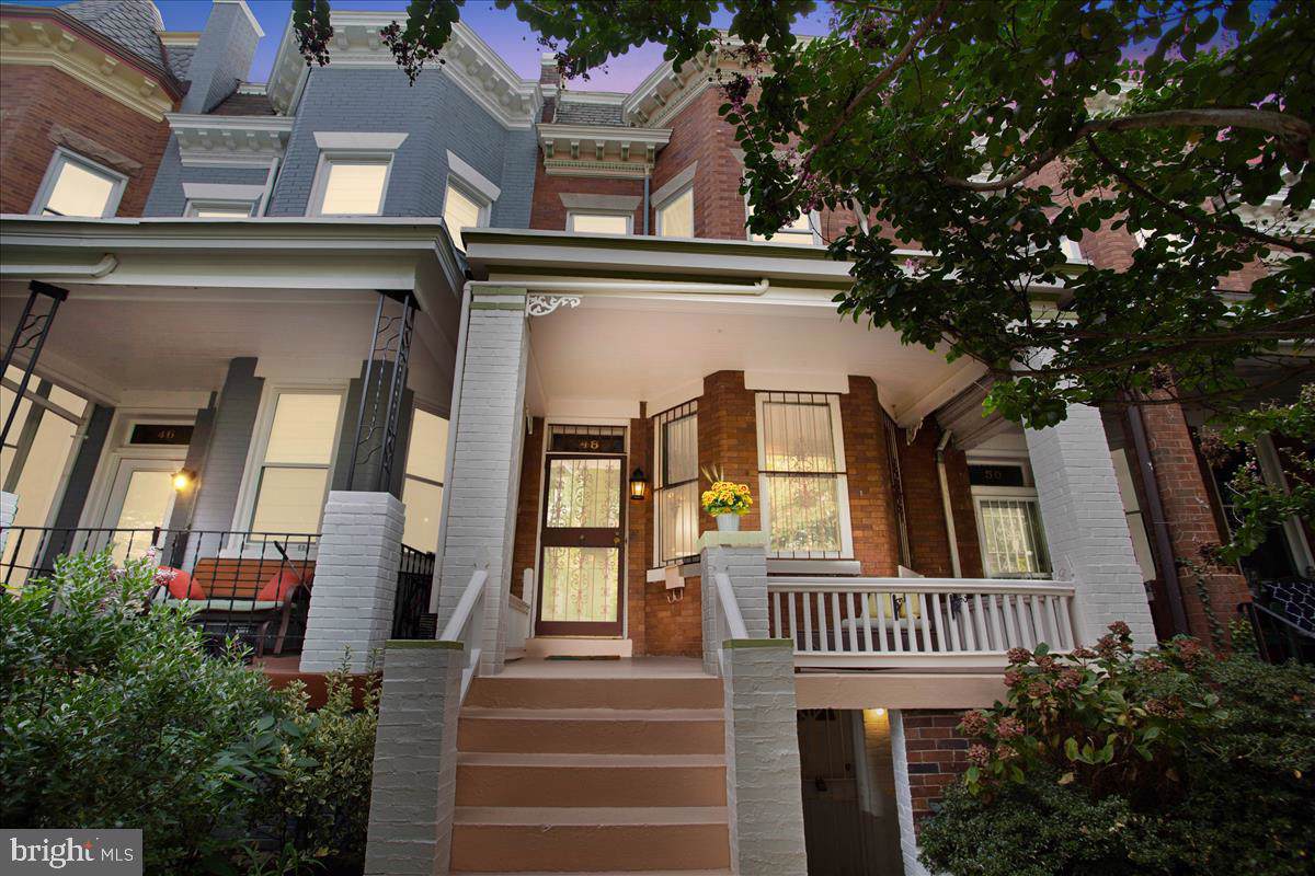 48 Adams Street - Photo 1