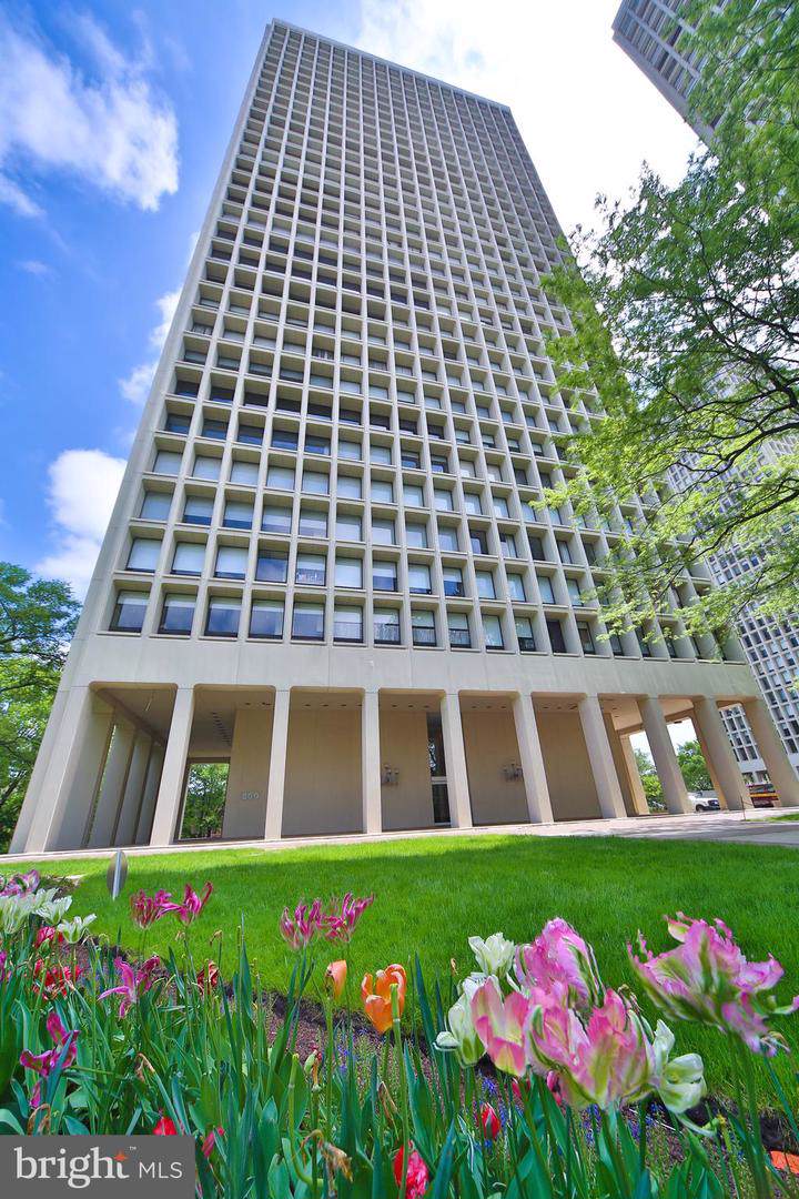 200 Locust Street - Photo 1