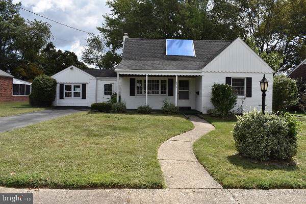 4612 Pickwick Drive - Photo 1