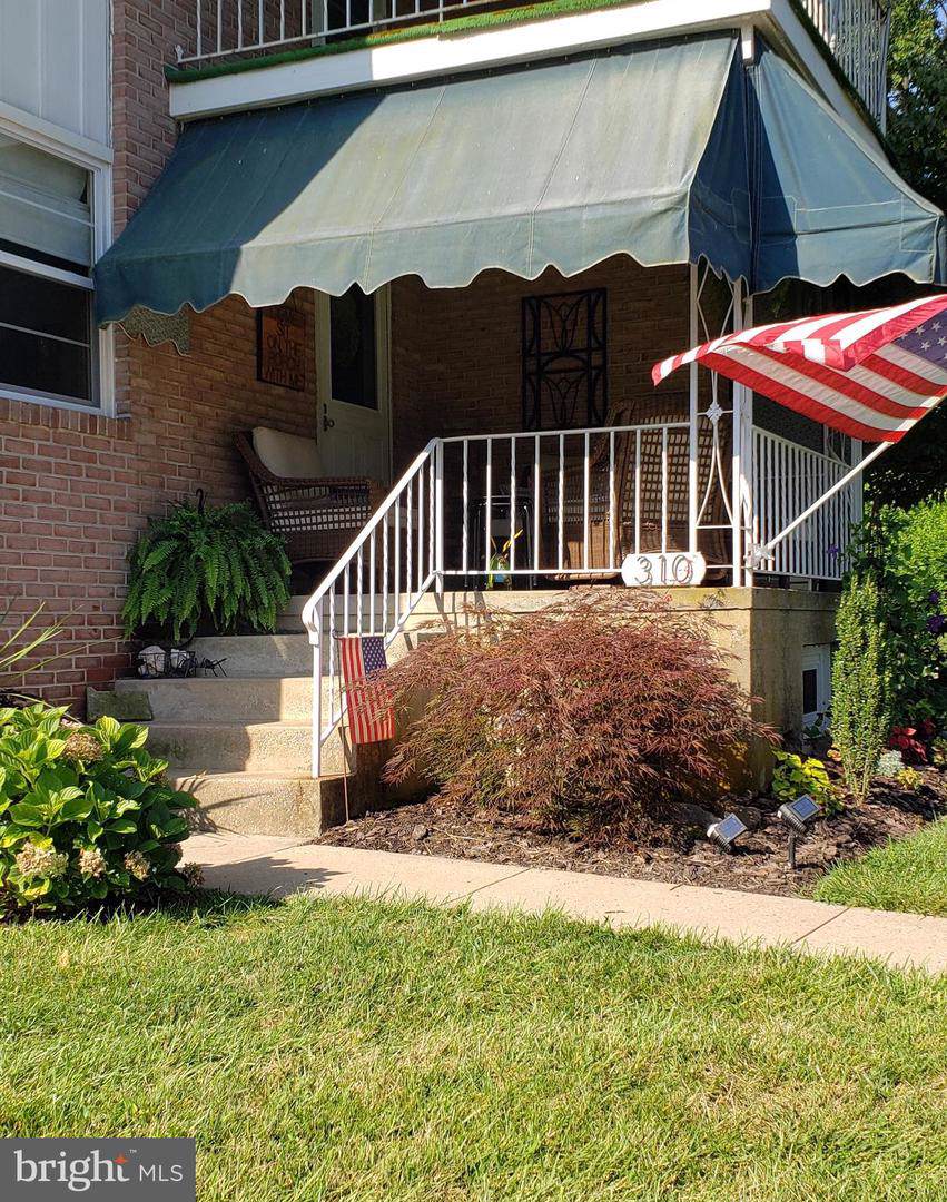 310 Brobst Street - Photo 1