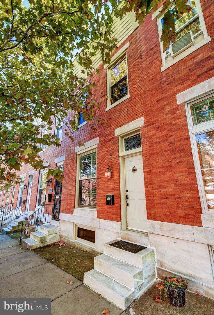 3809 Foster Avenue - Photo 1