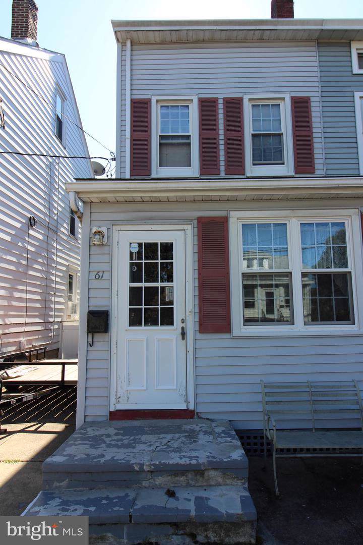 61 Lafayette - Photo 1
