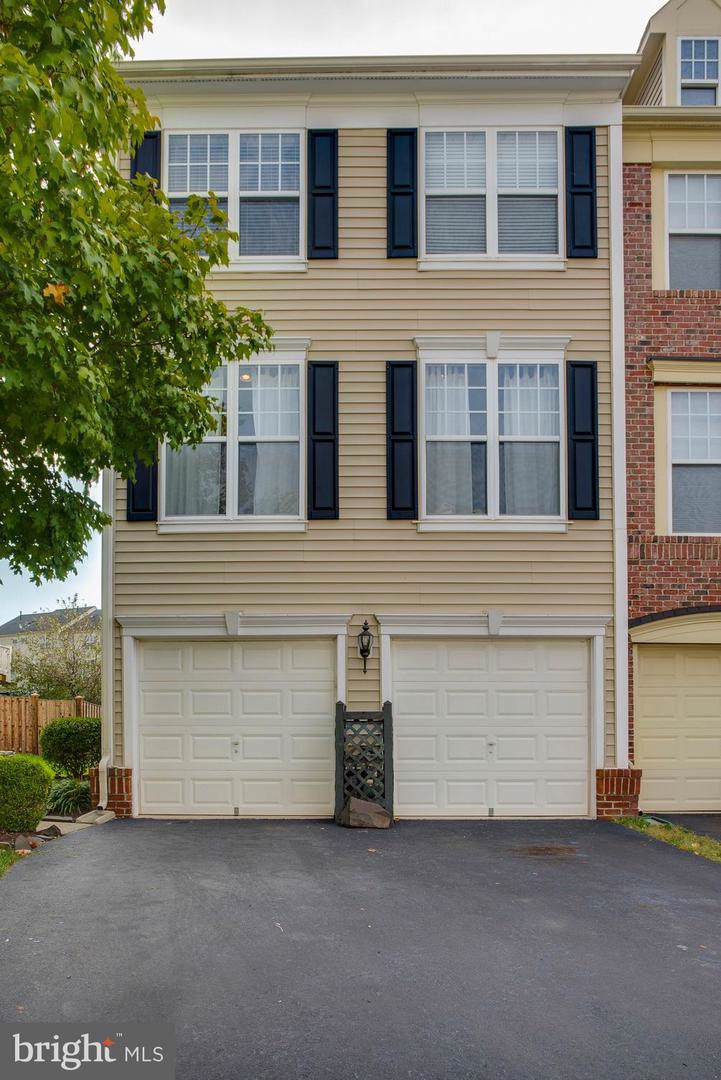 9161 Ribbon Falls Loop - Photo 1