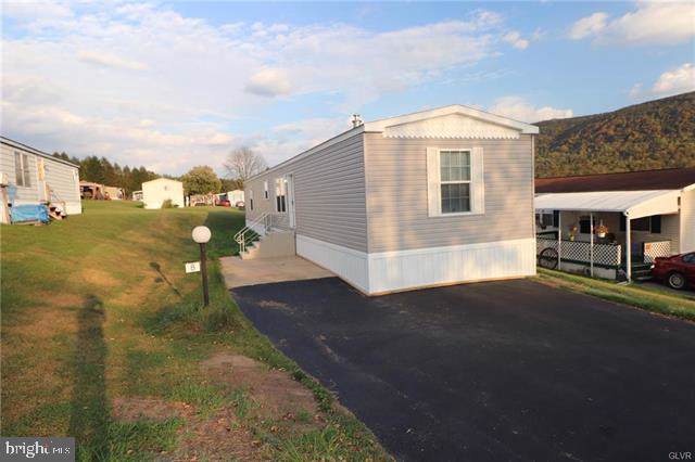 8 Chestnut Ridge - Photo 1
