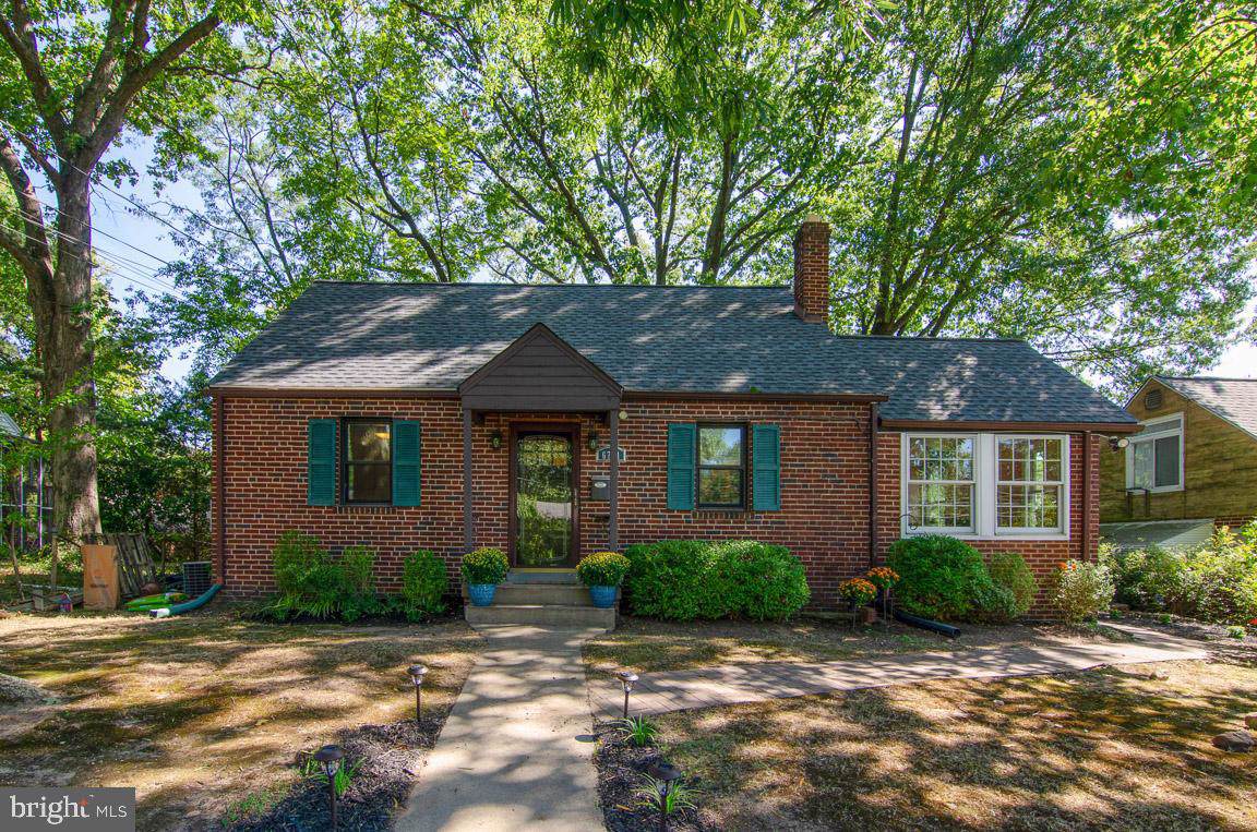 6711 Conway Avenue - Photo 1