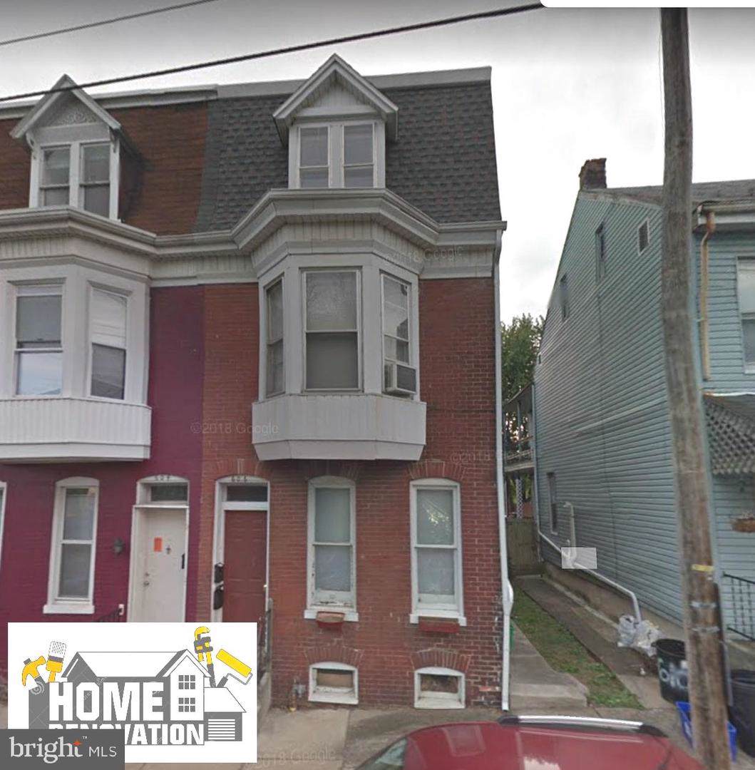 606 Pershing Avenue - Photo 1