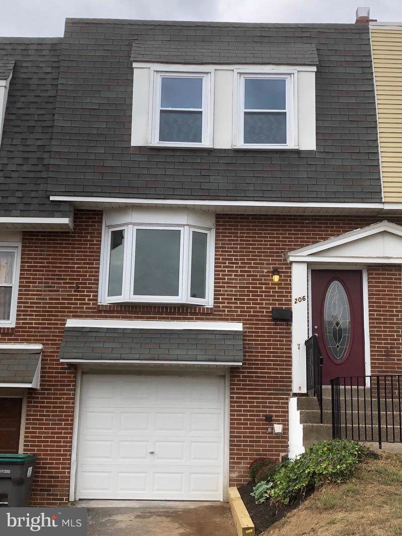 206 Alban Drive - Photo 1