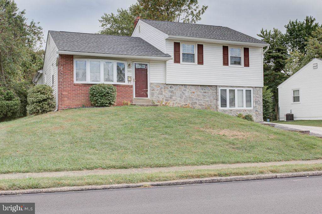 363 Swanage Drive - Photo 1