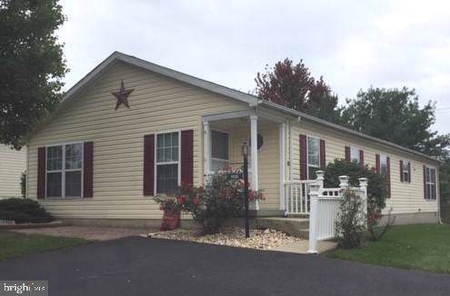 2047 Highland Court - Photo 1