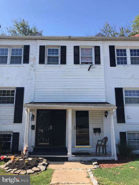 514 6TH Street - Photo 1