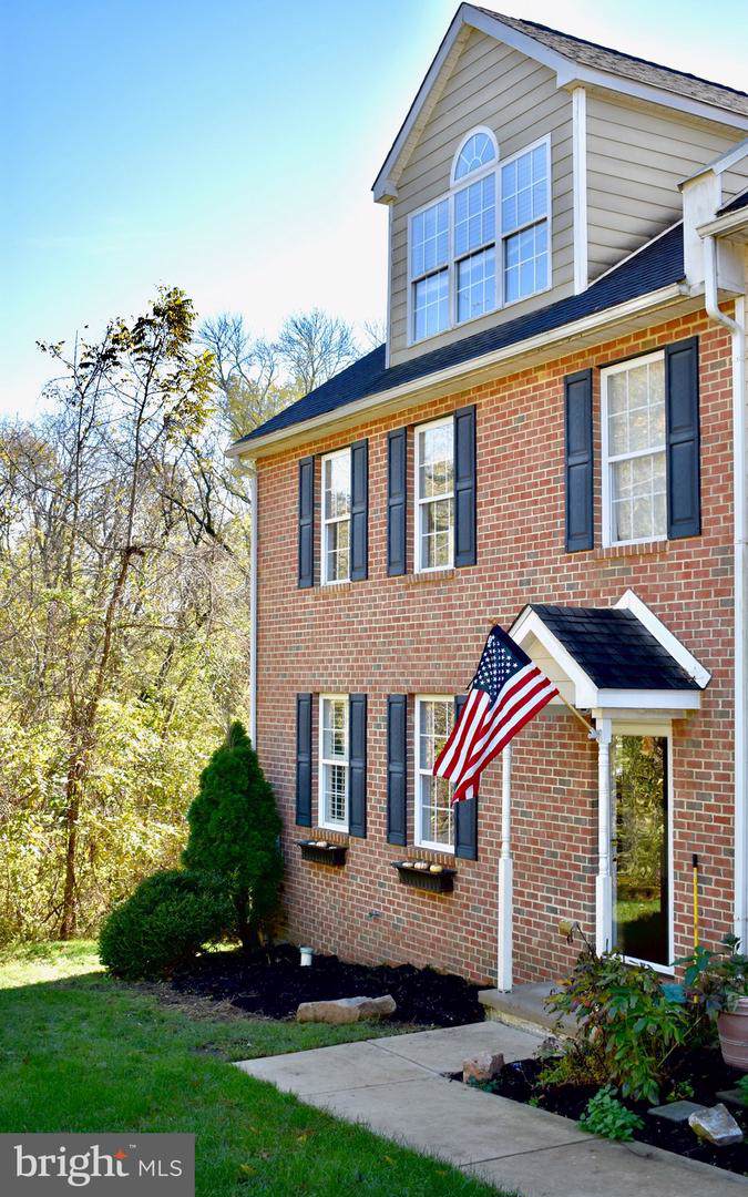 318 Mulberry Street - Photo 1