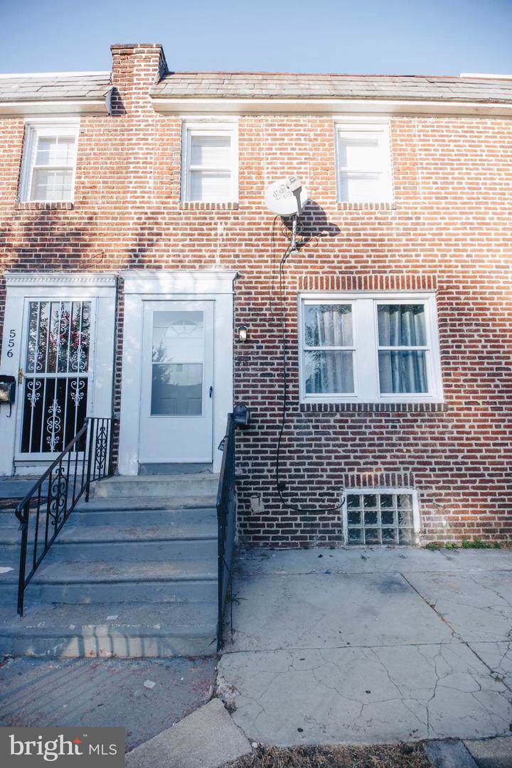 558 Raritan Street - Photo 1