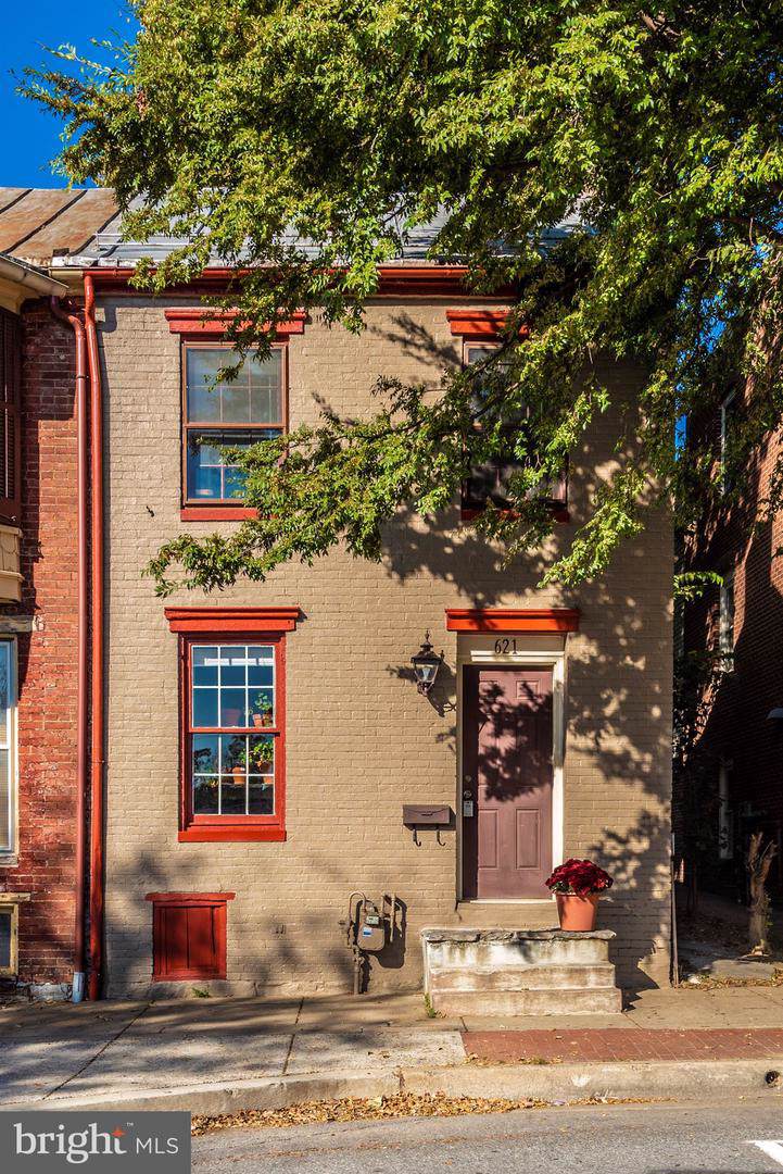 621 Market Street - Photo 1