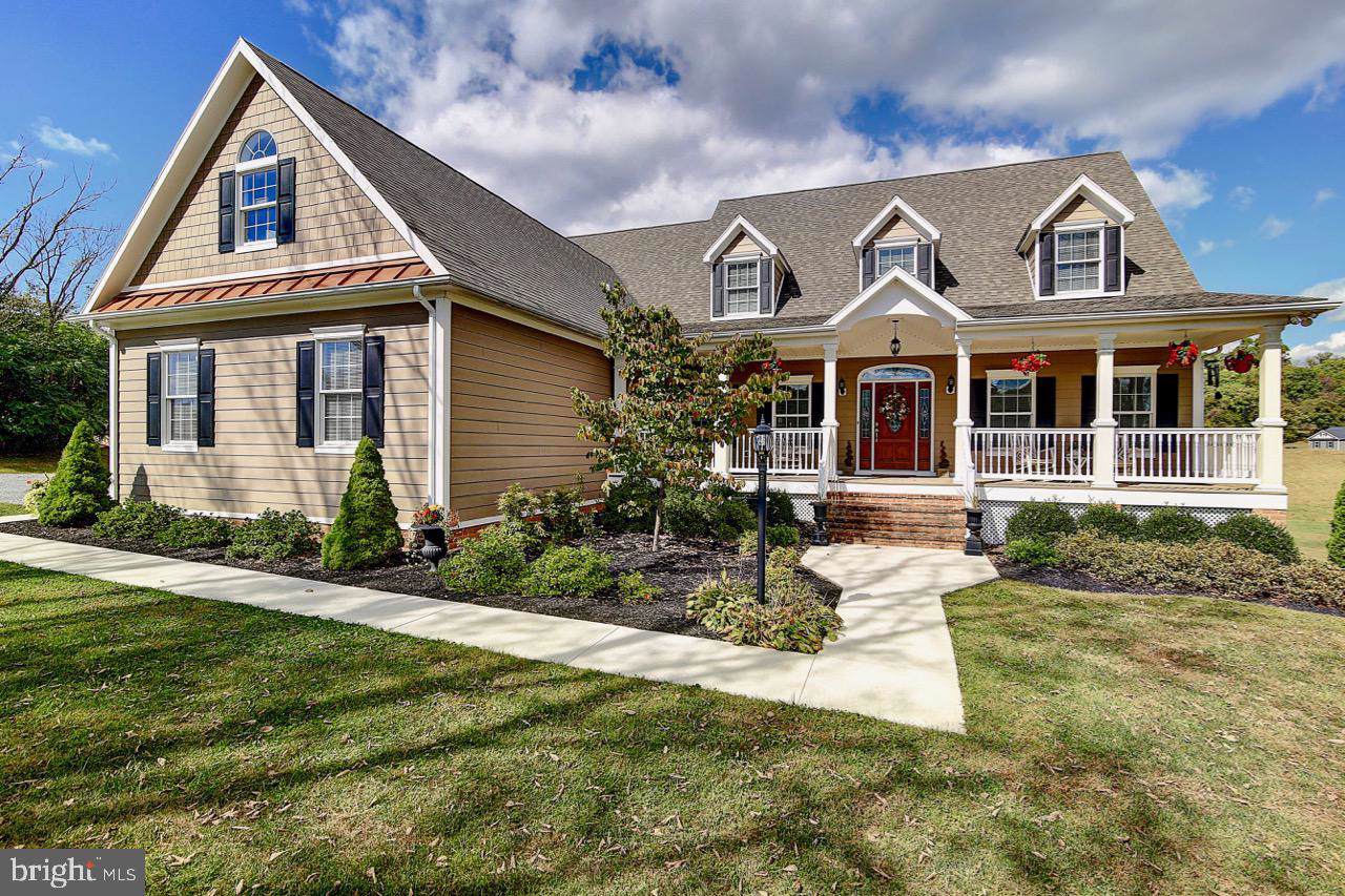 305 Americana Lane - Photo 1