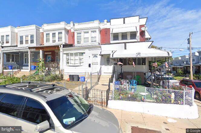 2037 Conlyn Street - Photo 1