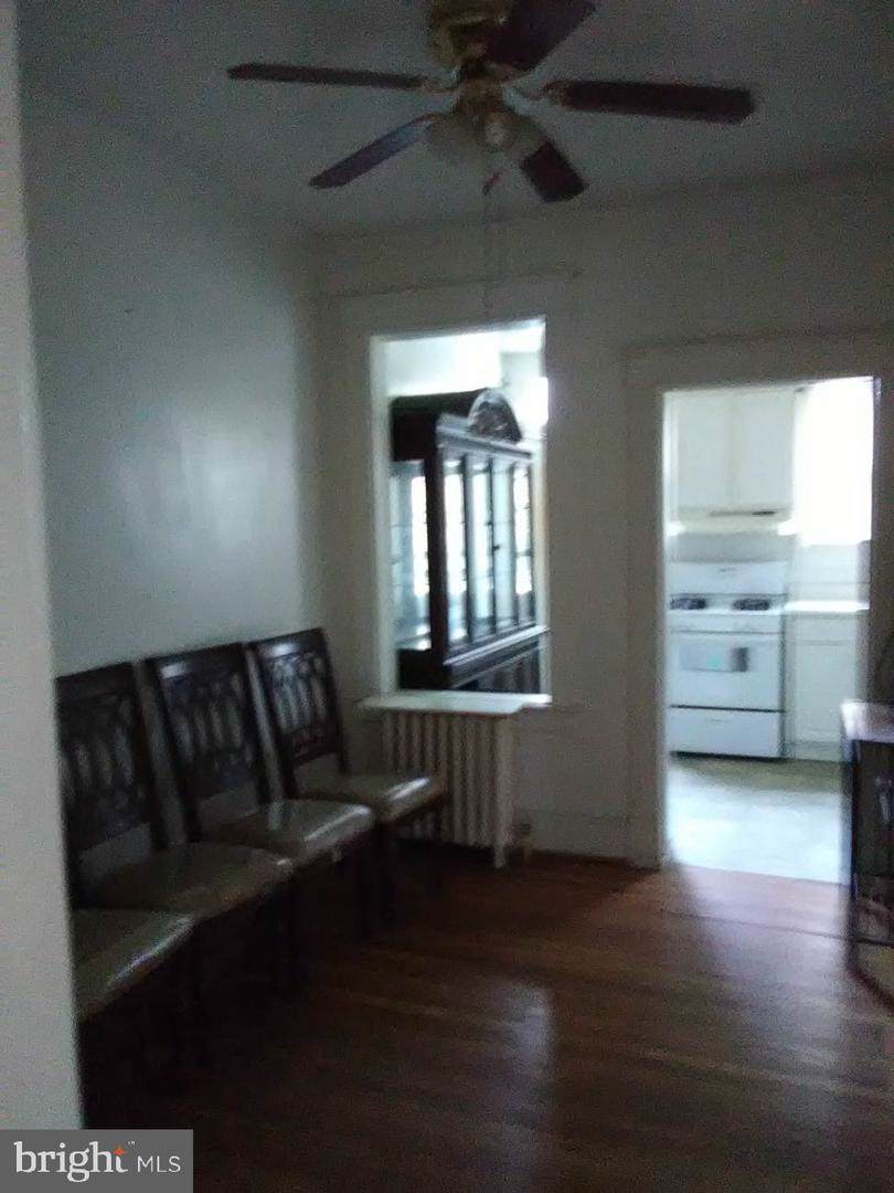 625 Lyndhurst Street - Photo 1
