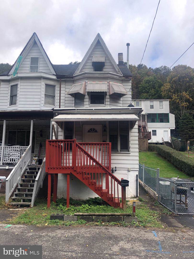 448 Ogden Street - Photo 1