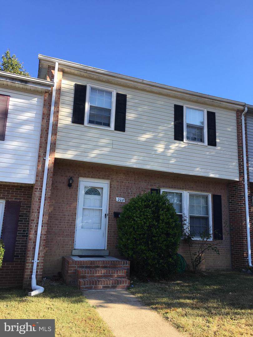208 Overlook Court - Photo 1