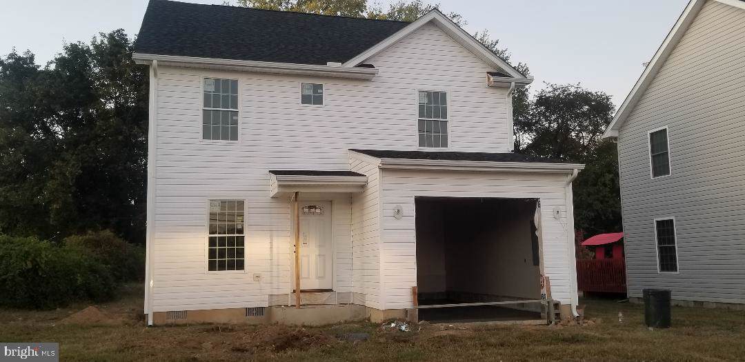 749 North Street - Photo 1