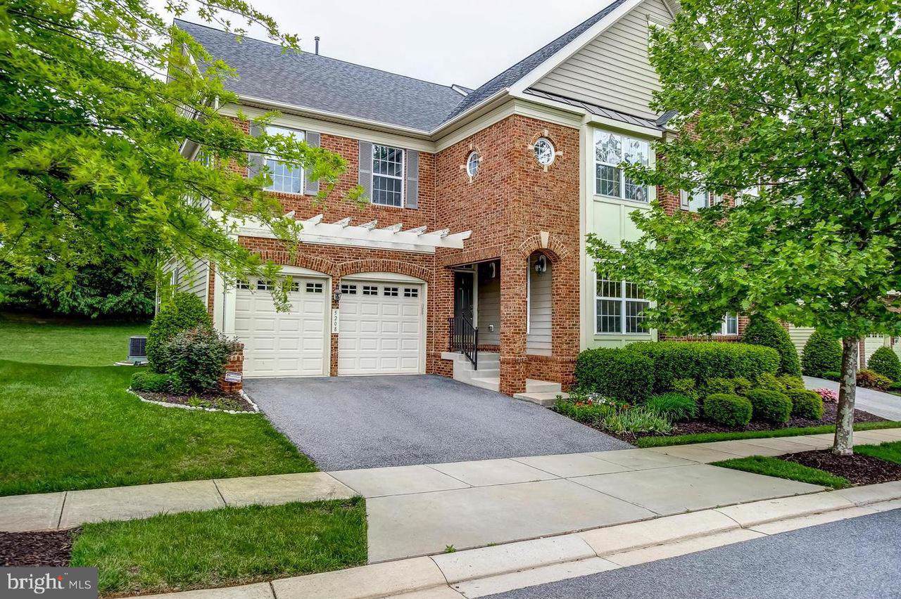 5208 Morning Dove Way - Photo 1