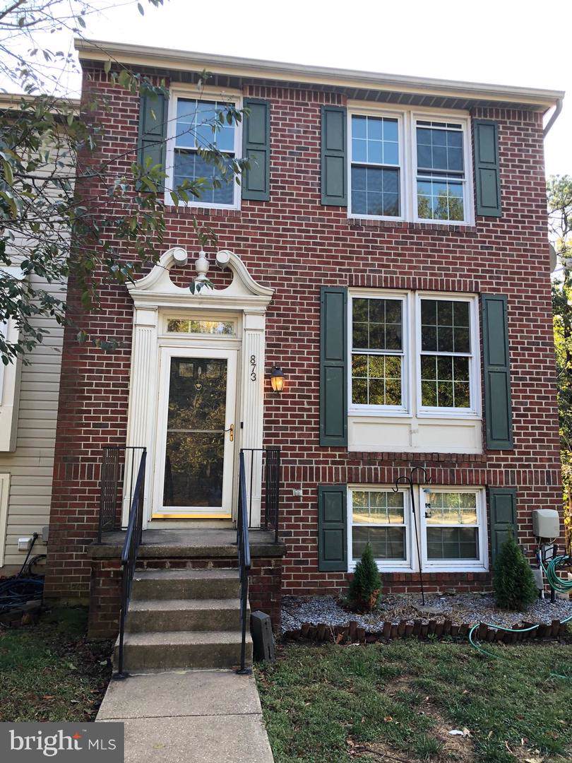 873 Chestnutview Court - Photo 1